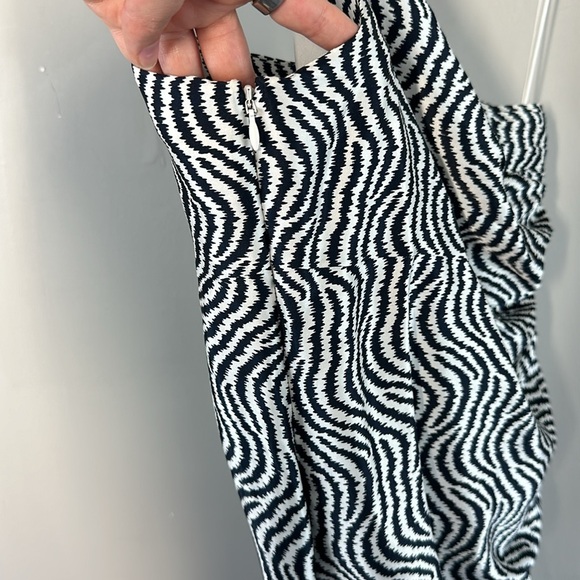 Cinq A Sept Silk Christel Ruched One Shoulder Zebra Print Dress Size 2 - Picture 10 of 16